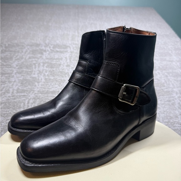 Frye Black Hannah Engineer Boot 3473907 Zipper Ankle Boot Womens Size 8 - Picture 1 of 8